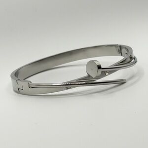 Silver Nail-Inspired Cuff Bracelet – Modern Minimal Statement Bangle
